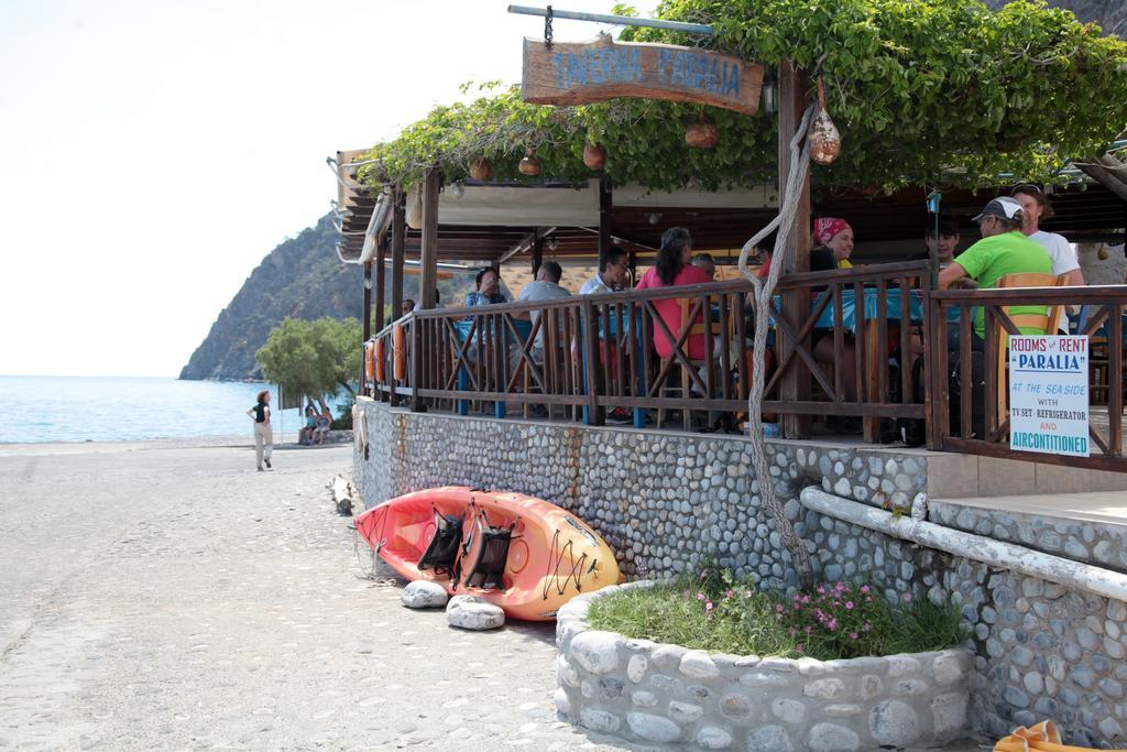 Paralia Guest House Agia Roumeli Habitación foto