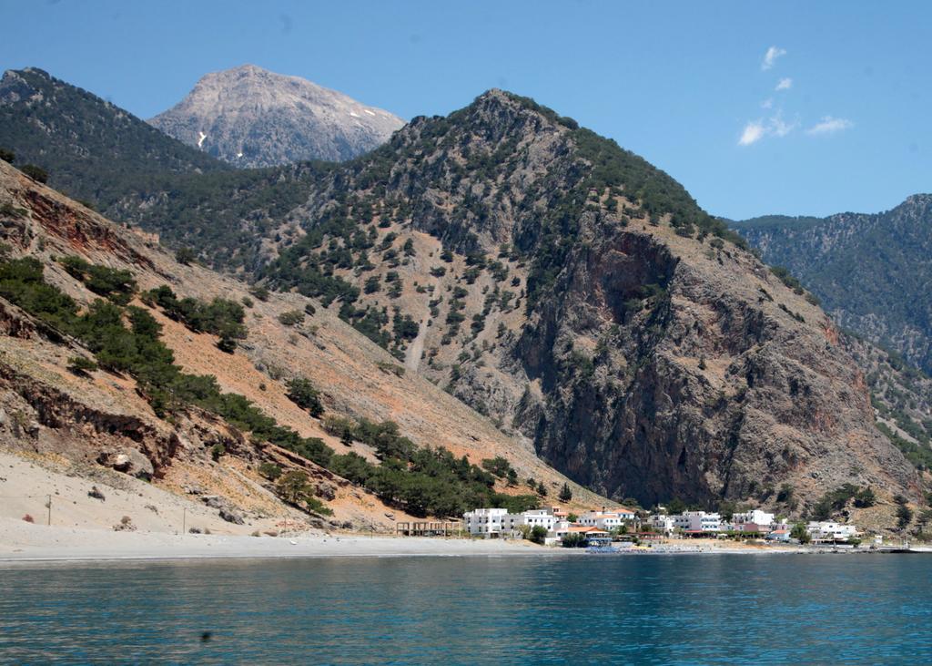 Paralia Guest House Agia Roumeli Exterior foto