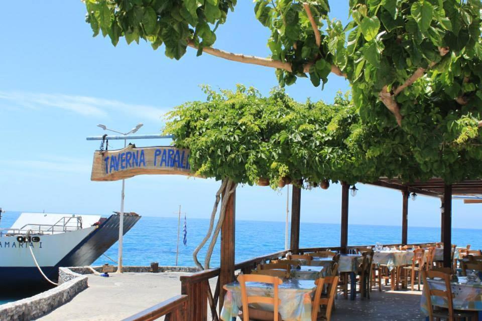 Paralia Guest House Agia Roumeli Exterior foto