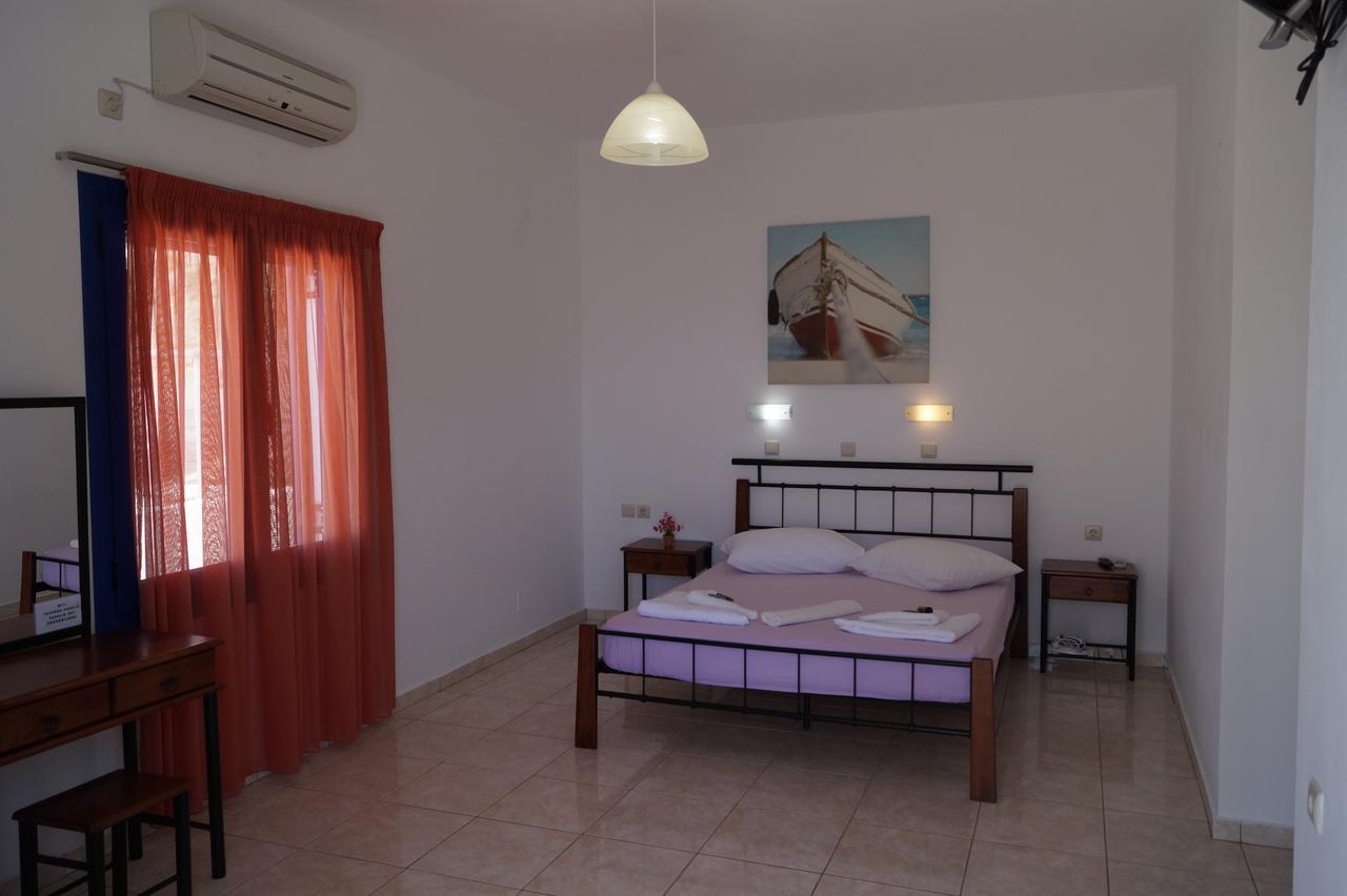 Paralia Guest House Agia Roumeli Exterior foto